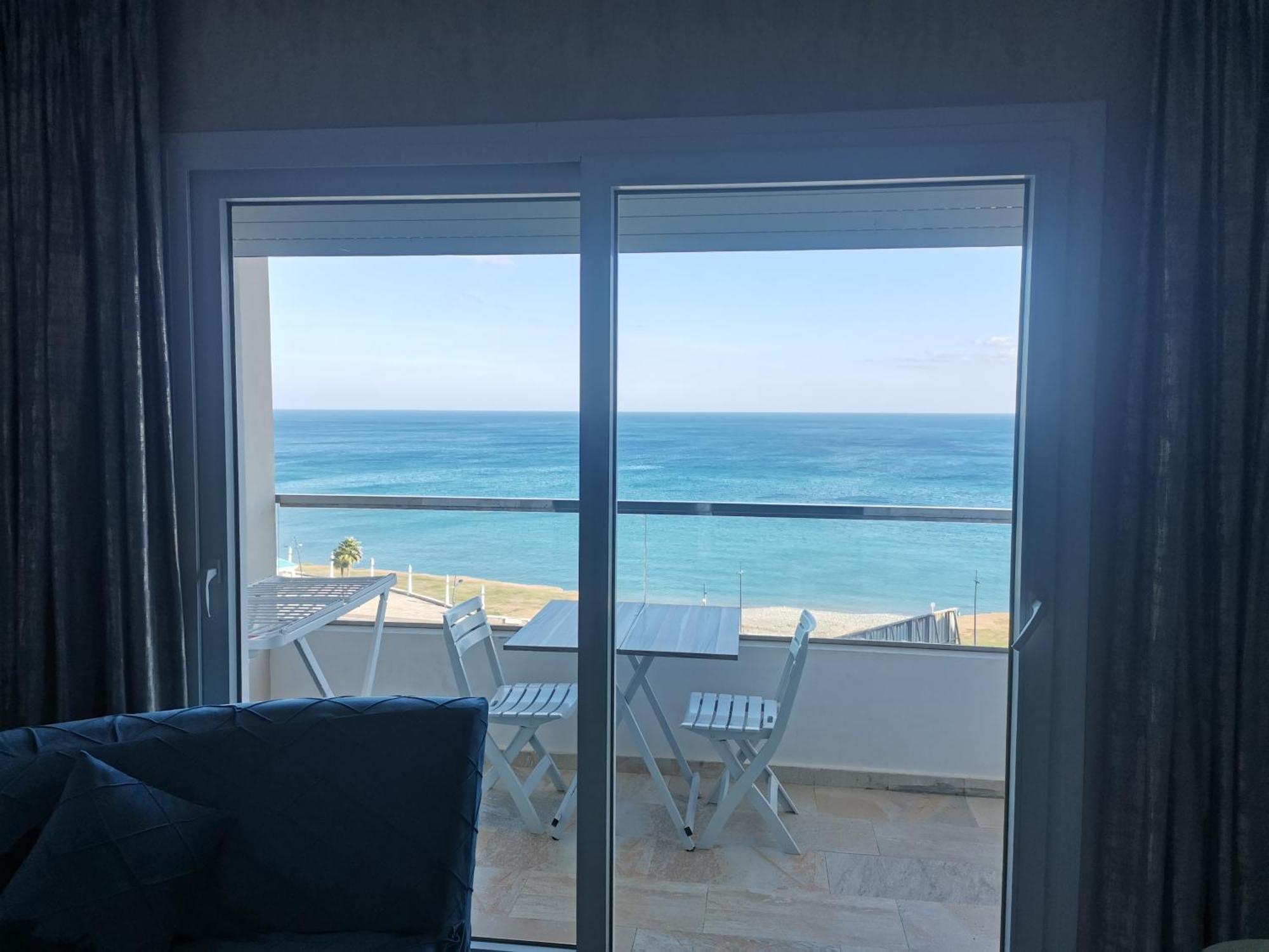 Appartf3 Vue Panoramique Sur Mer Residence Vista Del Mar Fnideq Eksteriør billede